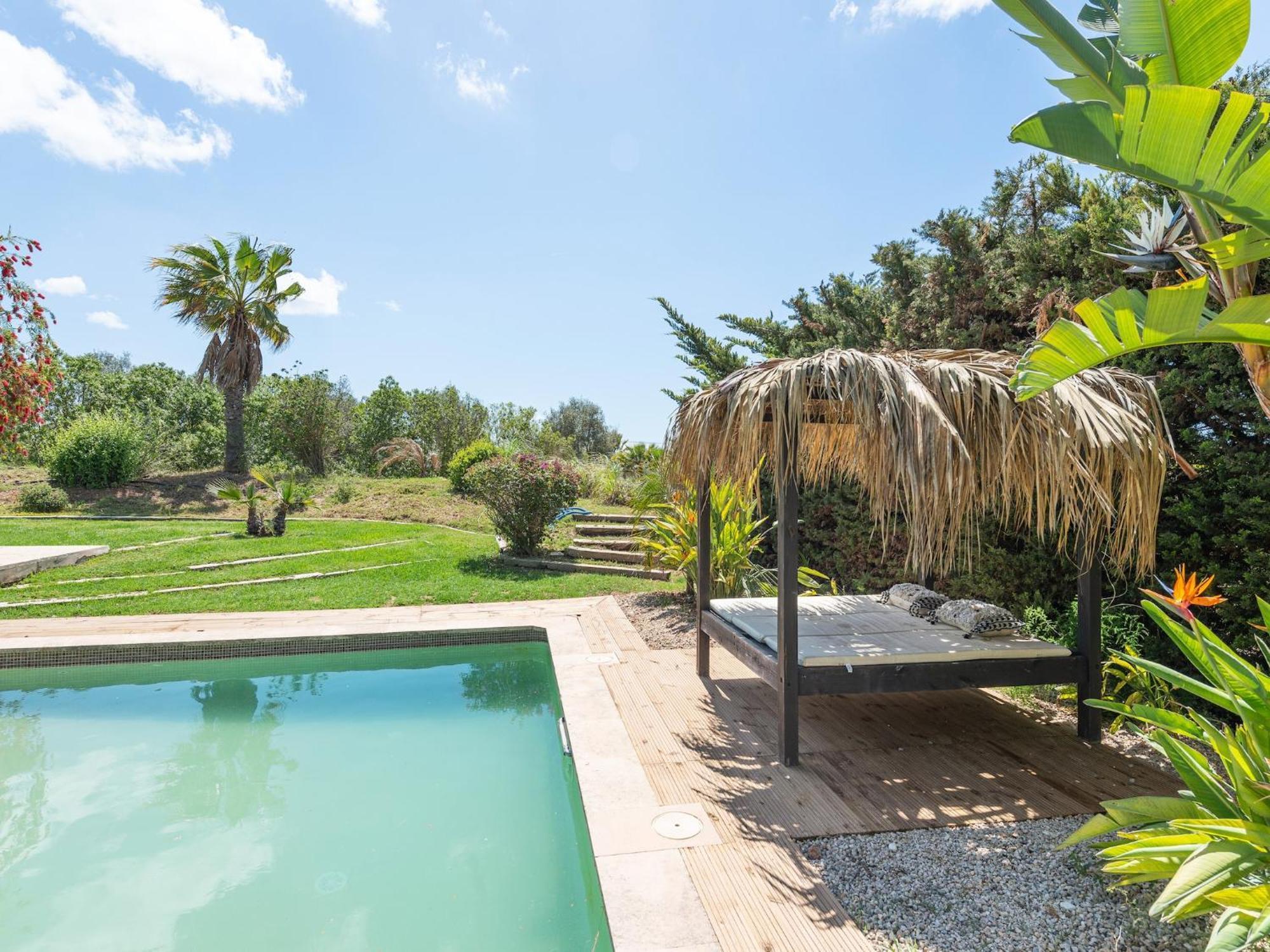 Le Petit Paradis - With Private Pool *